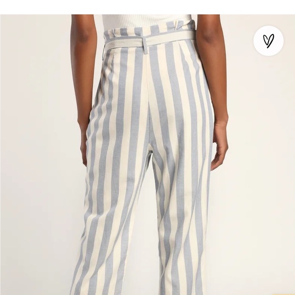 Lulu’s Blue & Ivory Striped Paper bag Pants - Picture 3 of 7
